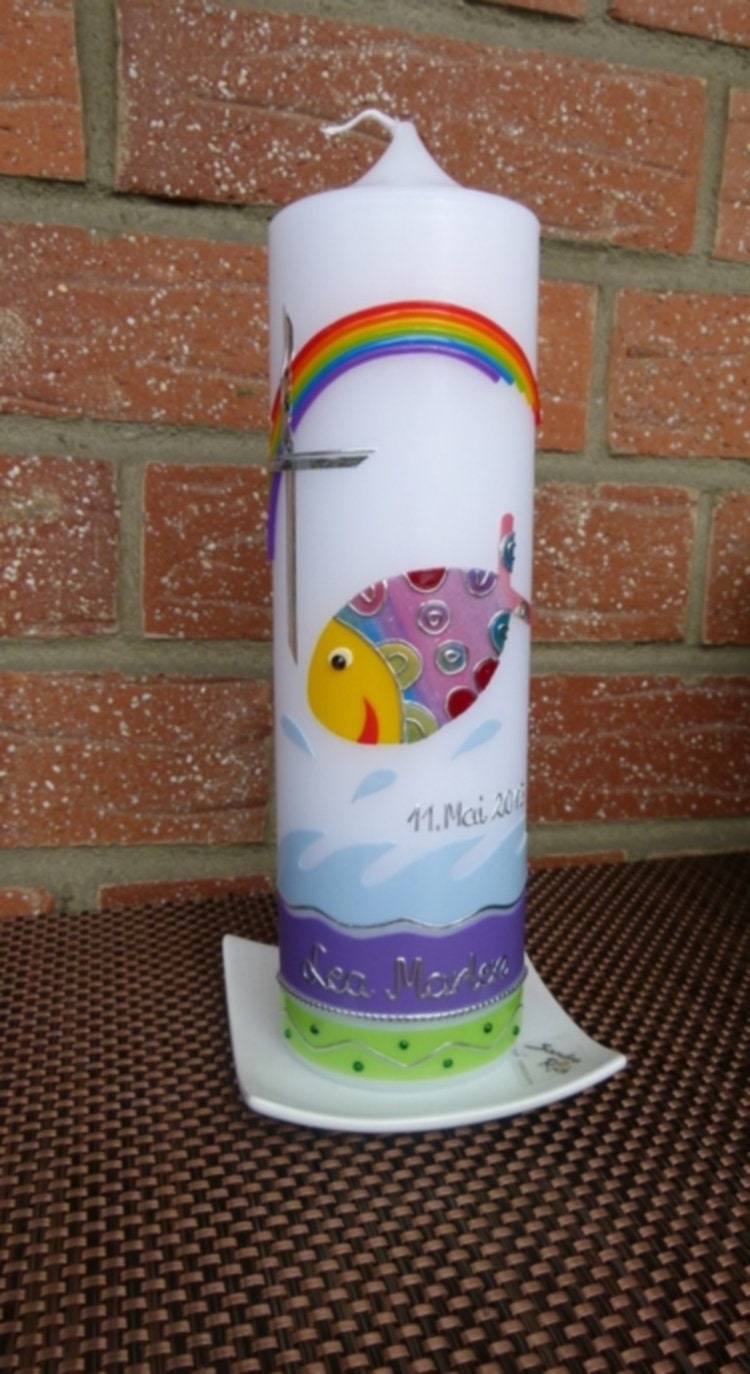 Taufkerze - bunter Fisch - Wasser - Mädchen - Kerze - Taufe - Handarbeit - keine Folie - inkl. Wachsbeschriftung