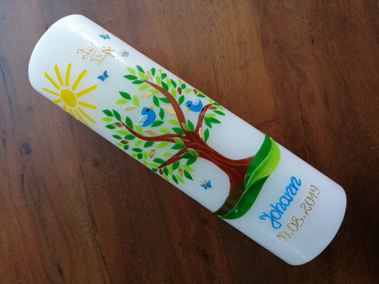 Taufkerze Baum, inkl. Beschriftung, Wachsverzierungen + handgefertigte Wachsbeschriftungen, keine maschinell gefertigten Buchstaben/Zahlen