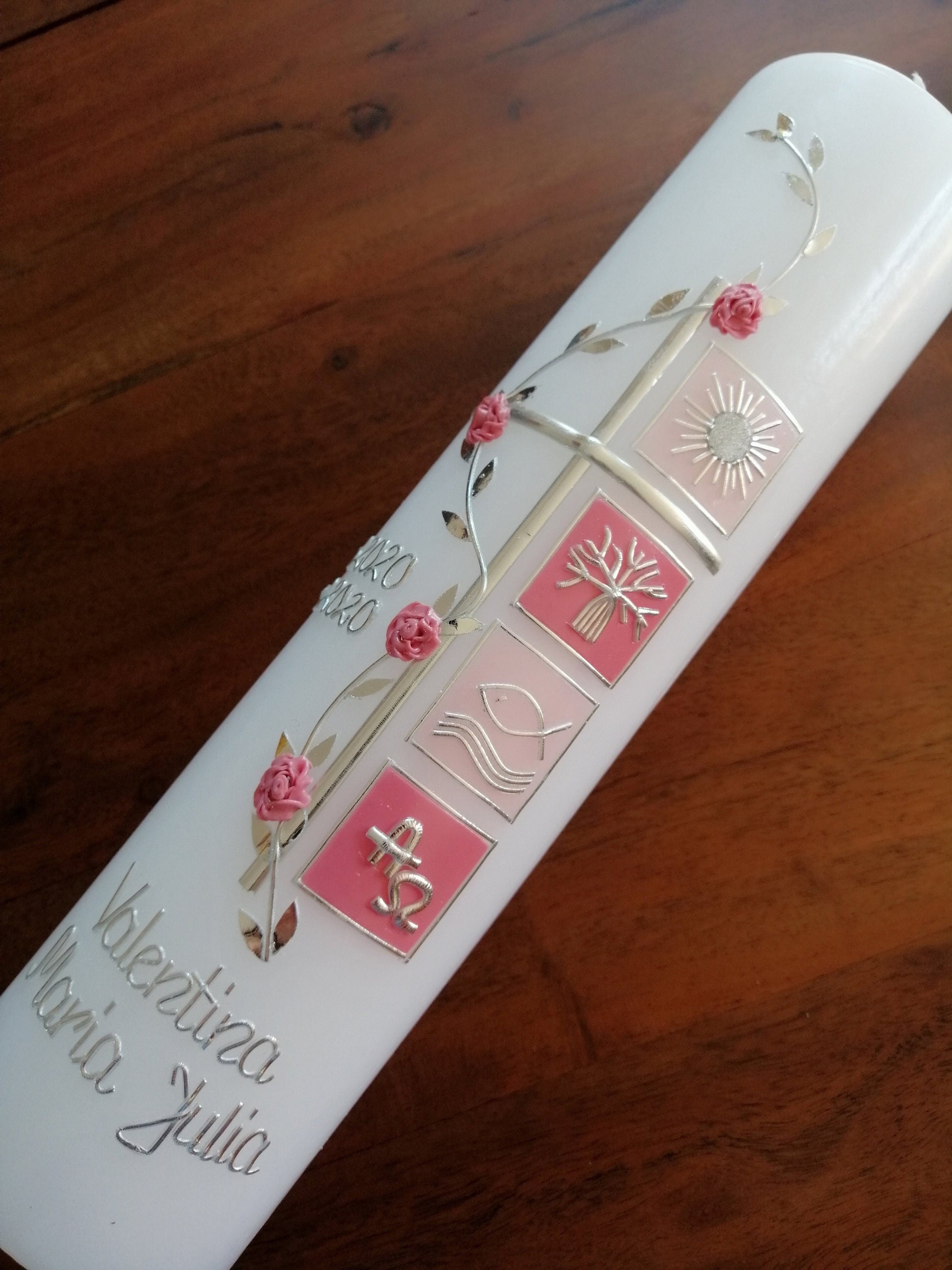 Taufkerze Mädchen Kreuz Junge rosa klassisch modern Kerze Handarbeit keine Folie inkl. Wachsbeschriftung katholische Taufe Kommunionkerze