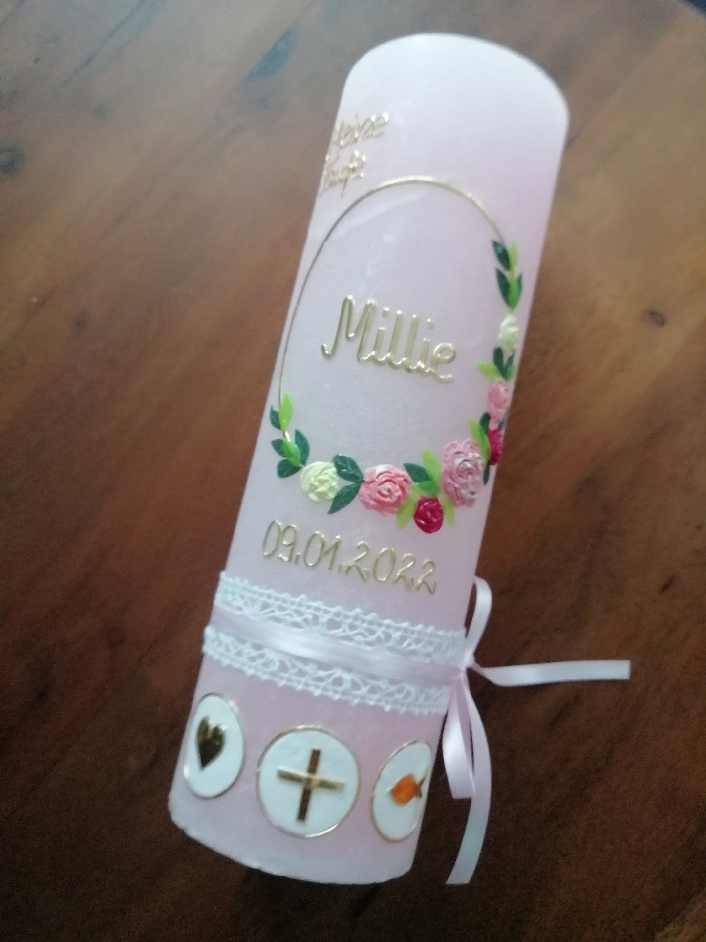 Kerze RUSTICA, Taufkerze Blumen floral, Mädchen, Love, Kranz, keine Folie, Wachsbeschriftung, Farbwünsche möglich