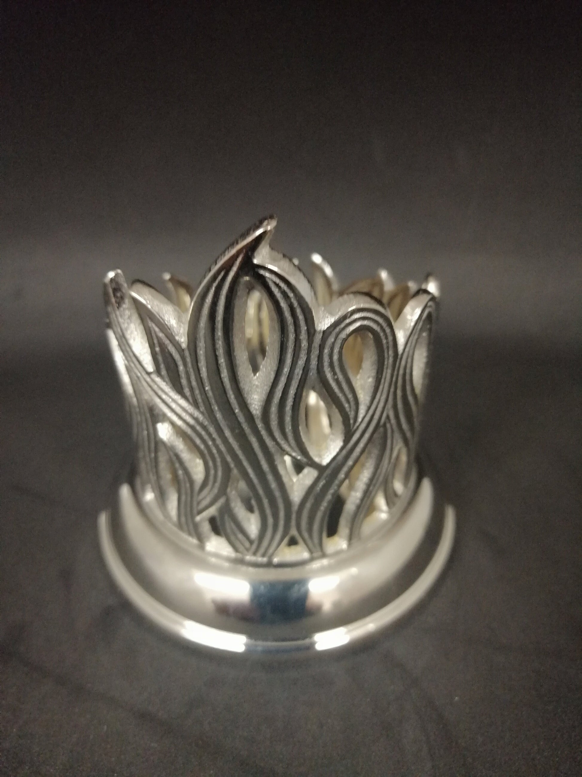 Kerzenständer Flamme Silber für Kerzen 40/5 cm