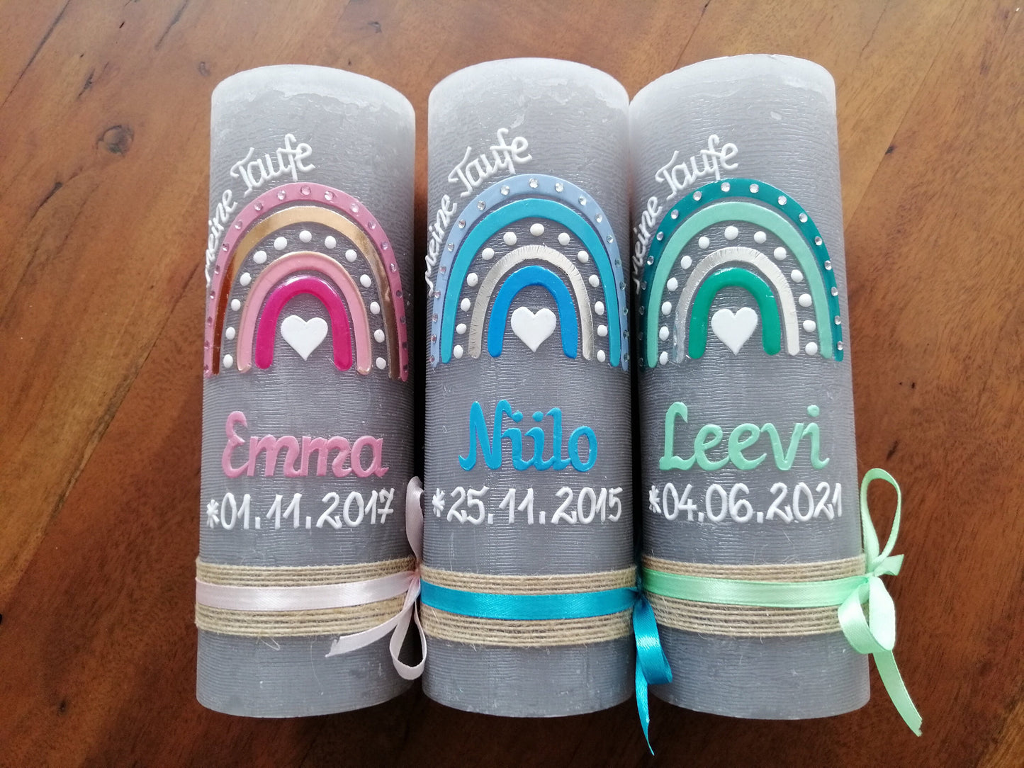 Taufkerze Rustica Vintage-Look Shabby Rustikal, Regenbogen Jungen blau Farbwünsche auch für Mädchen inkl Wachsbeschriftung